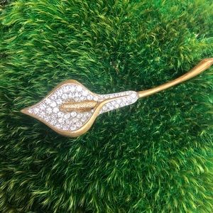 Vintage Calla Lily Pin